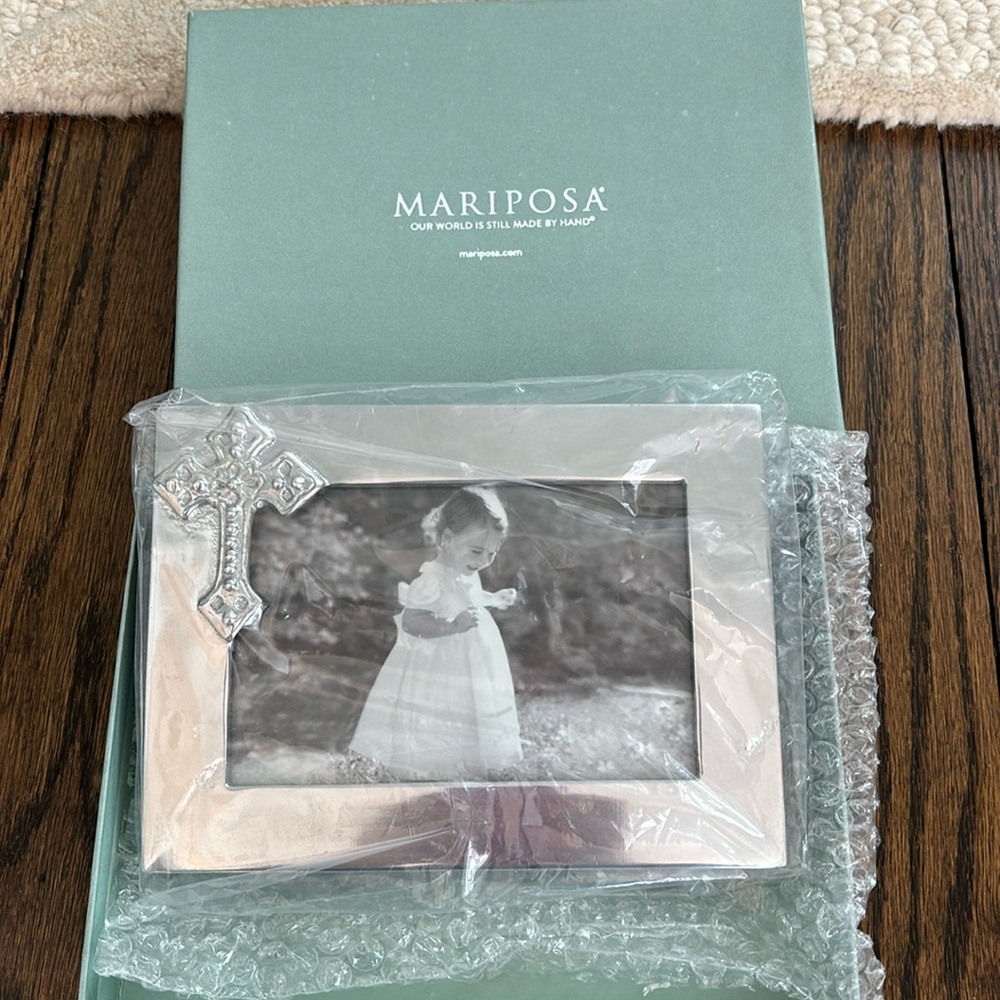 Mariposa frame
